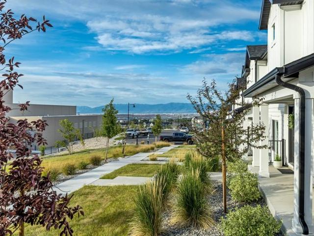 Townhouse for sale in Magna, Utah