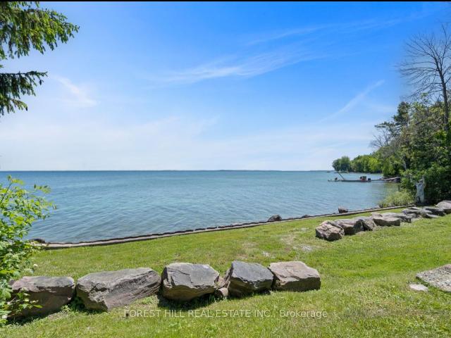 Farm for sale in Innisfil, Ontario