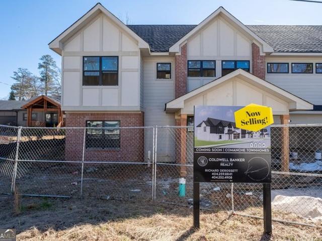 Townhouse for sale in Tucker, Georgia