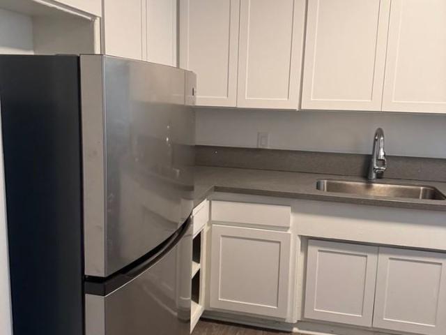 Apartment for rent in Canoga Park, California