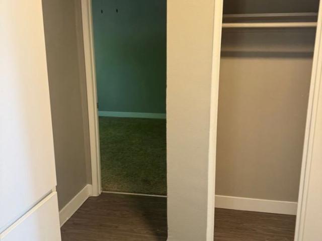 Apartment for rent in Canoga Park, California