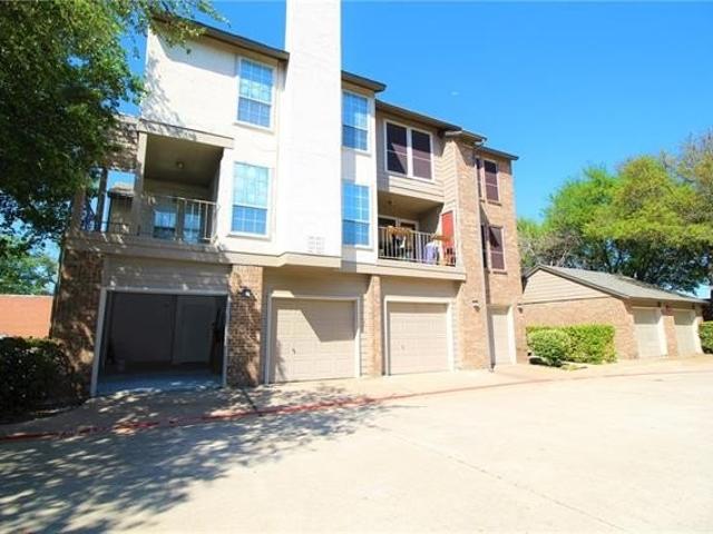 Condo for sale in Addison, Texas