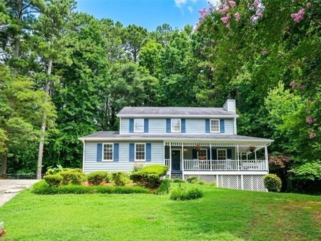 House for sale in Lilburn, Georgia