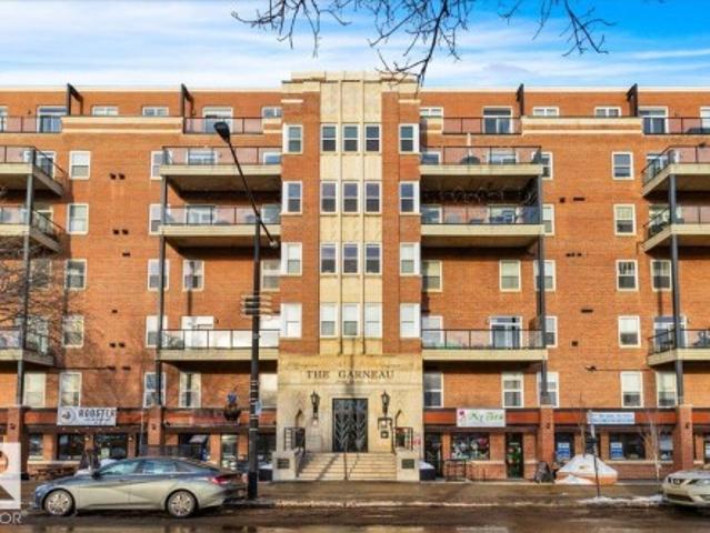 Condo for sale in Wedgewood, Alberta