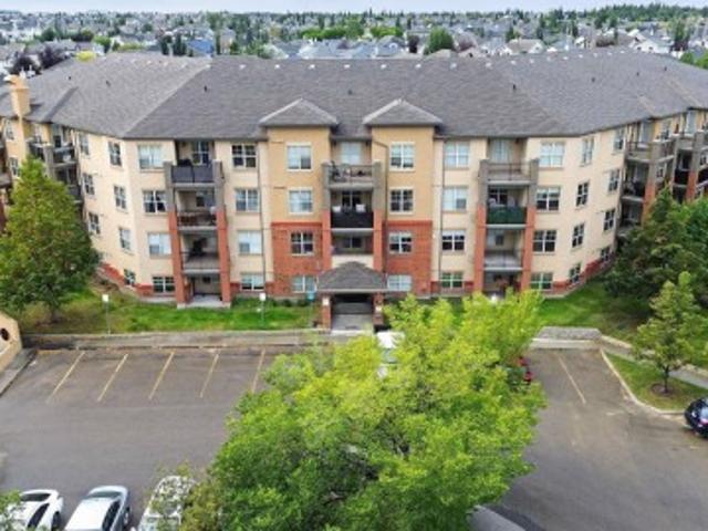 Condo for sale in Wedgewood, Alberta