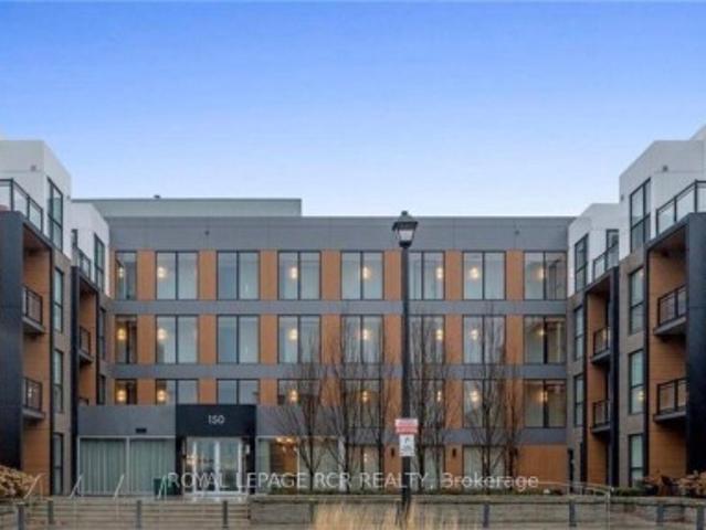 Condo for sale in Trafalgar, Oakville