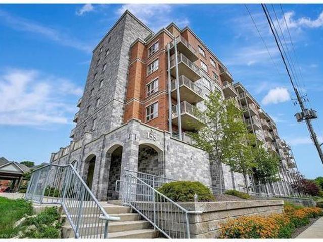Condo for sale in Cambridge