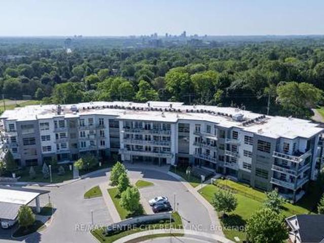 Condo for sale in Arva, Ontario