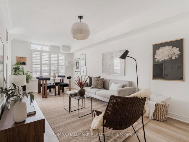 Condo for sale in Woburn, Ontario