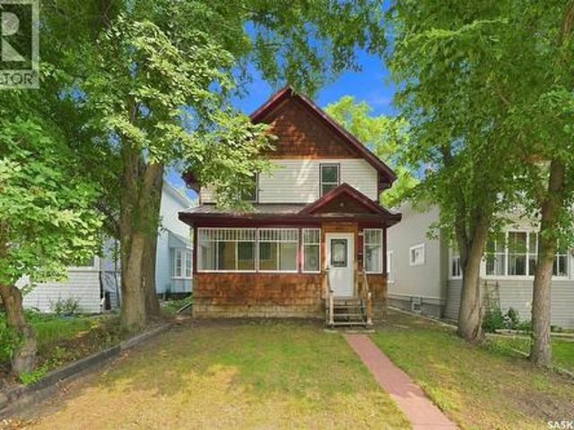 House for sale in Saskatoon, Saskatchewan