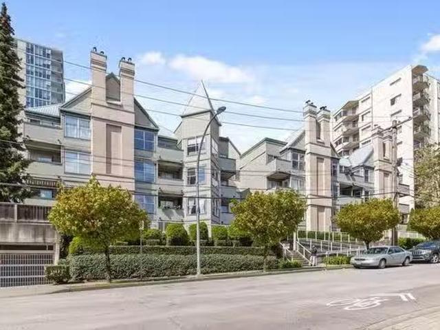 House for sale in New Westminster, British Columbia