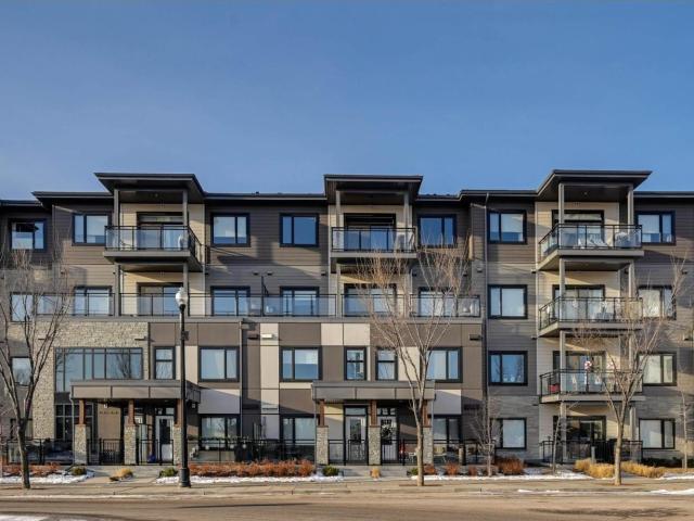 Apartment for sale in Wedgewood, Alberta