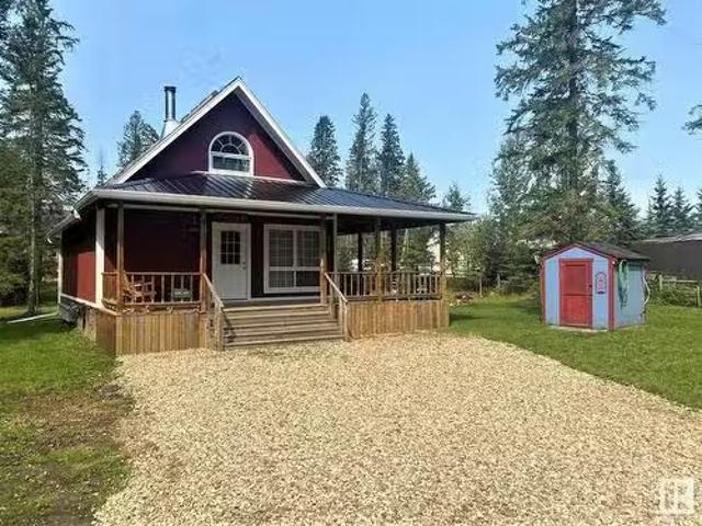 House for sale in Alberta