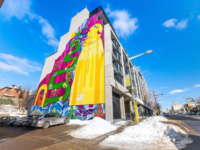 Condo for sale in Woburn, Ontario
