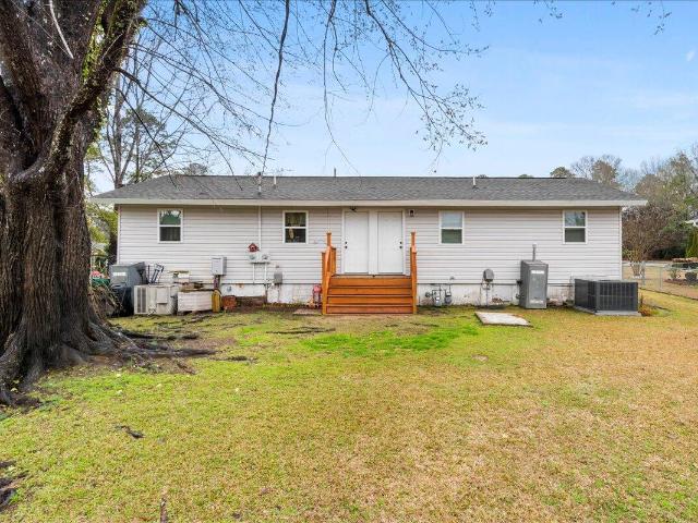 Townhouse for sale in Saint Matthews, South Carolina