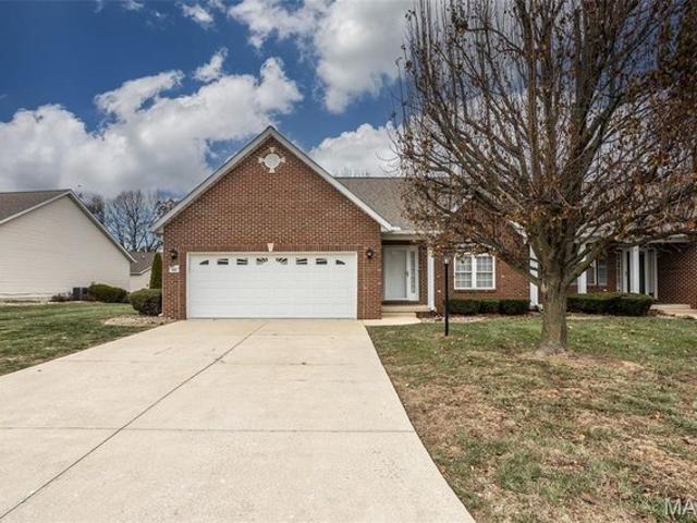 Condo for sale in Godfrey, Illinois