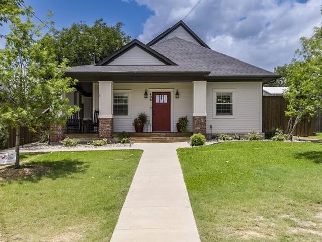 House for sale in Ellis, Texas
