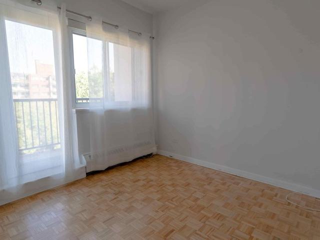 Apartment for rent in St. Leonard's, Quebec