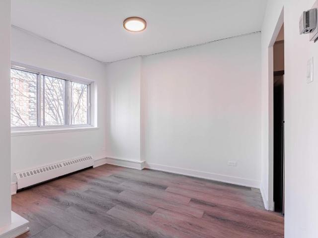 Apartment for rent in St. Leonard's, Quebec