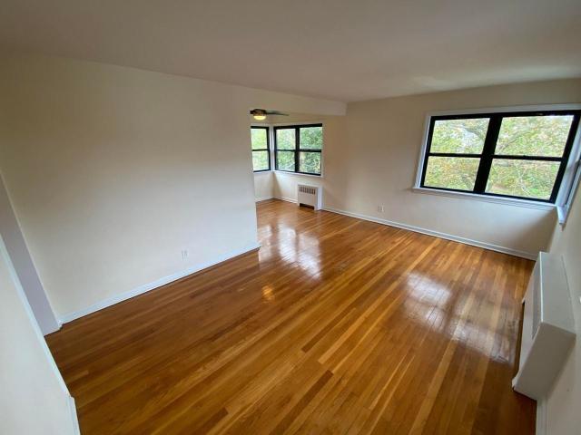 Apartment for rent in Monmouth, New Jersey