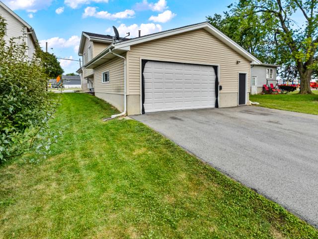 House for sale in Beecher, Illinois