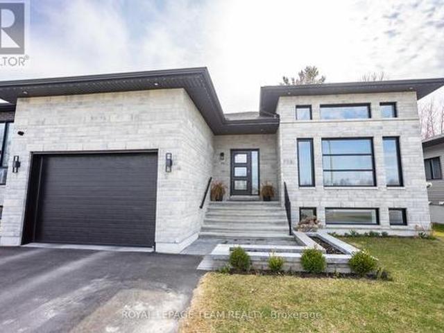 House for sale in Casselman, Ontario