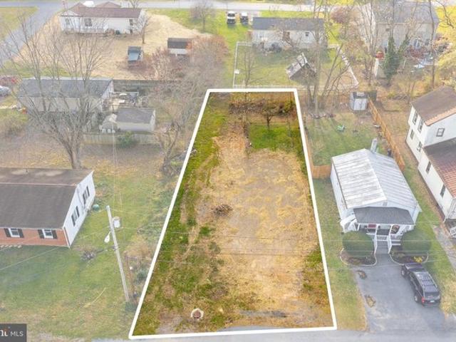 Land for sale in Kearneysville, West Virginia