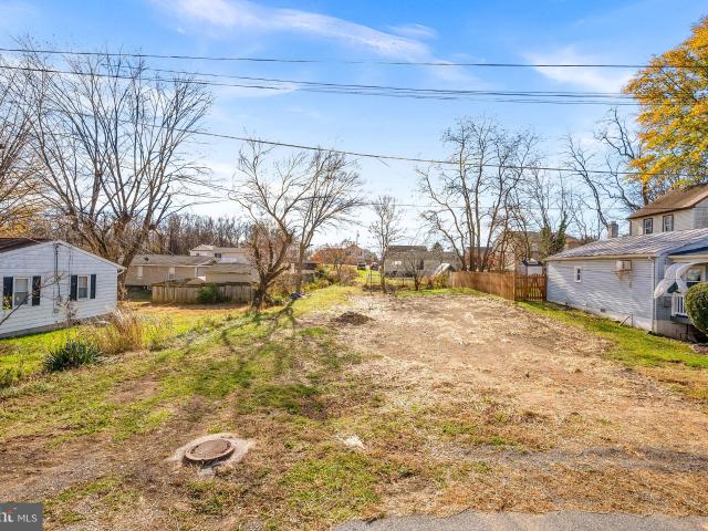 Land for sale in Kearneysville, West Virginia