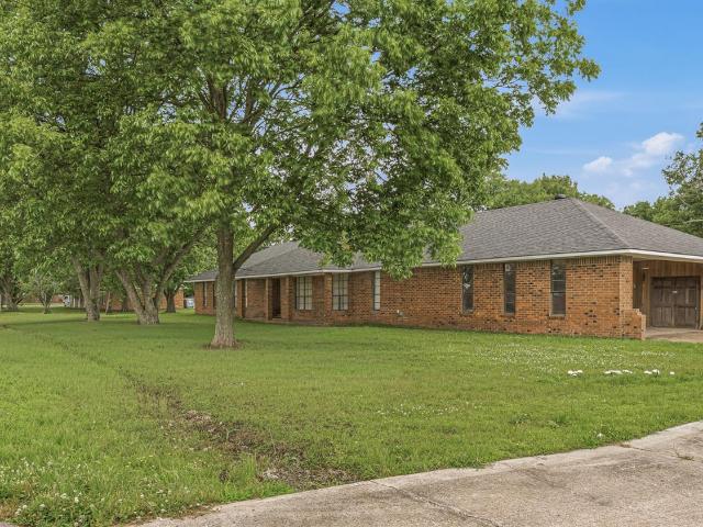 House for sale in Ark