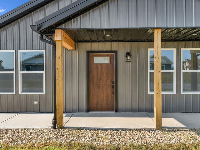 House for sale in Bainbridge, Indiana