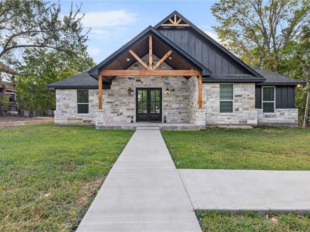 House for sale in Hearne, Robertson County