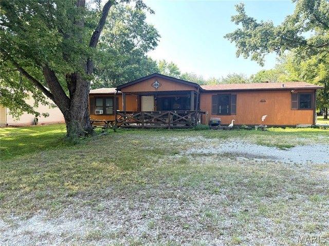 House for sale in De Soto, Illinois