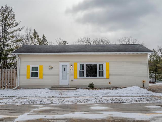 House for sale in Gillett, Wisconsin