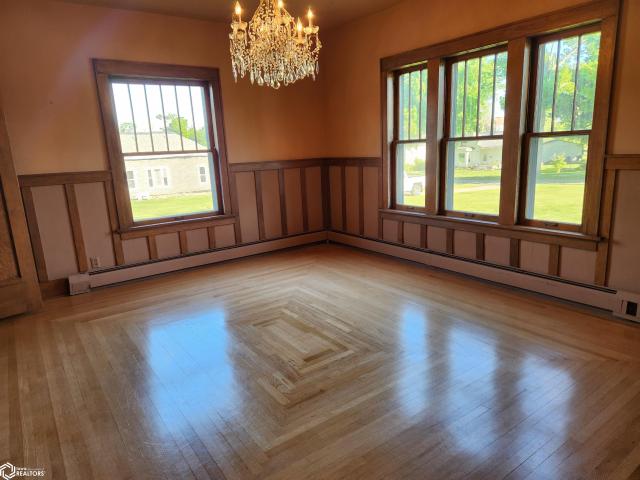 House for sale in Toledo, Iowa