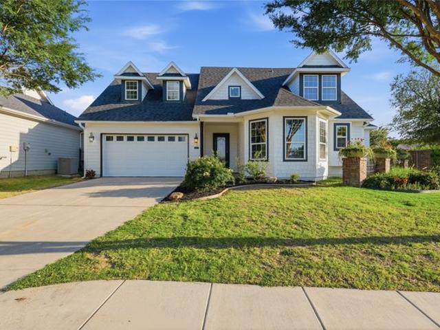 House for sale in Denton, Texas