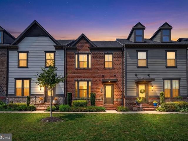 Townhouse for sale in Middle River, Maryland