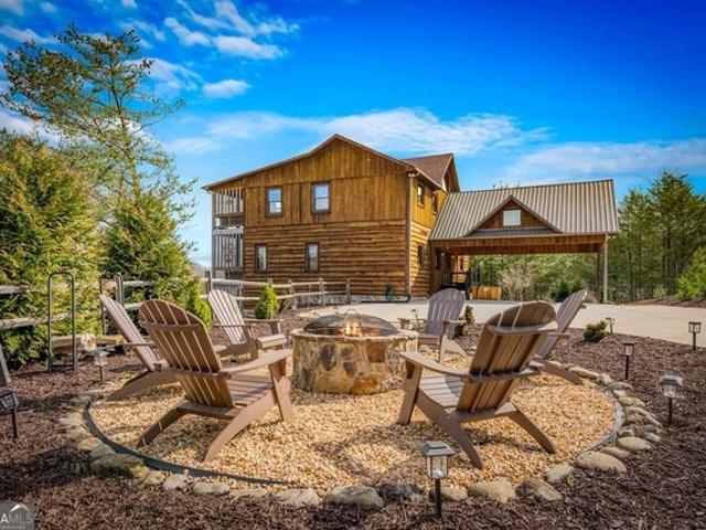 House for sale in Blue Ridge, Georgia