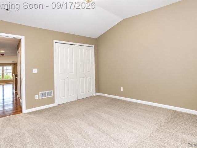 Condo for sale in Walled Lake, Oakland County