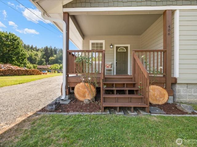 House for sale in Wilkeson, Washington