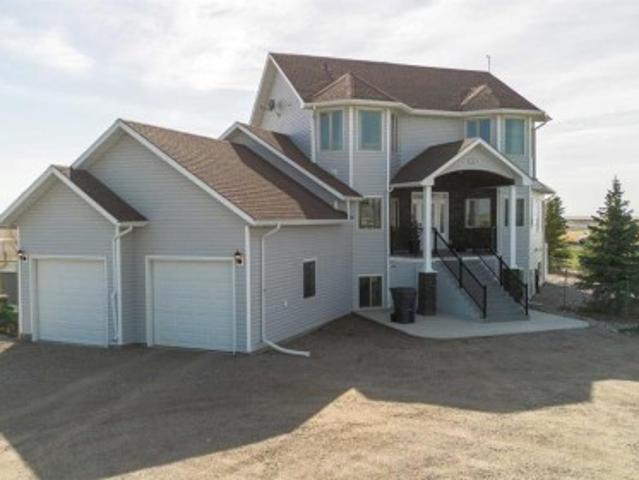 House for sale in Alberta