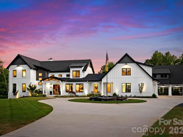 House for sale in Troutman, North Carolina