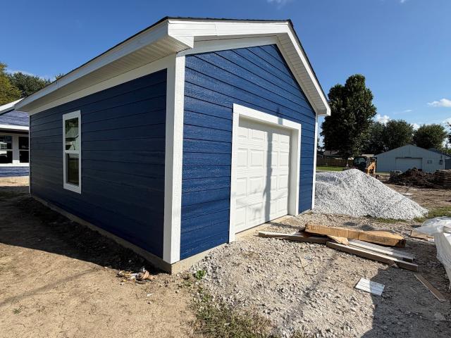House for sale in Elwood, Indiana