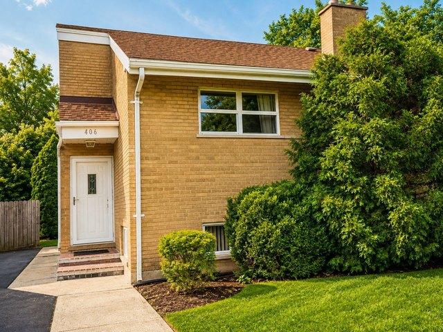 Townhouse for sale in Villa Park, Illinois