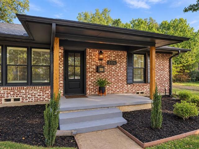 House for sale in Whitesboro, Grayson County