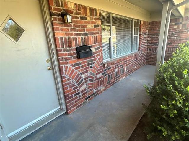 House for sale in Hubbard, Texas