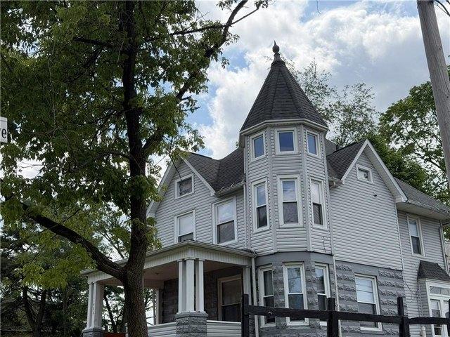 House for sale in Mercer, Pennsylvania