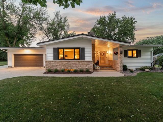 House for sale in Albert Lea, Minnesota