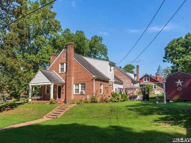 House for sale in Lawrenceville, Brunswick County
