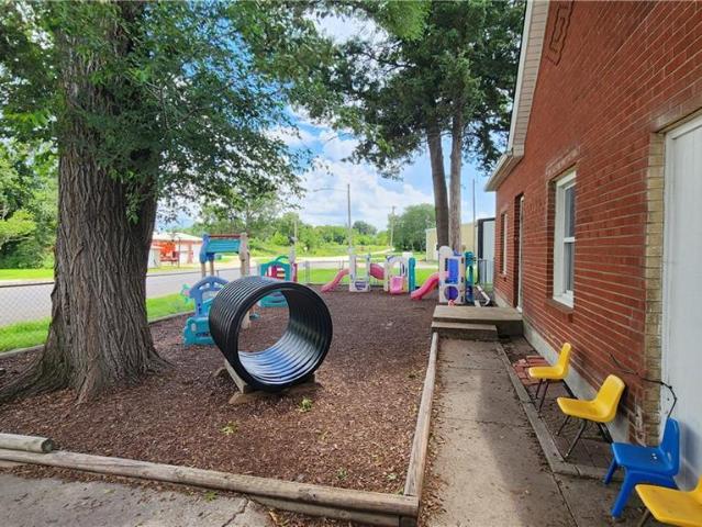 Commercial for sale in Archie