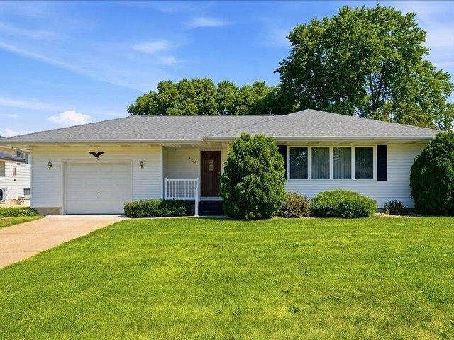 House for sale in Dyersville, Iowa